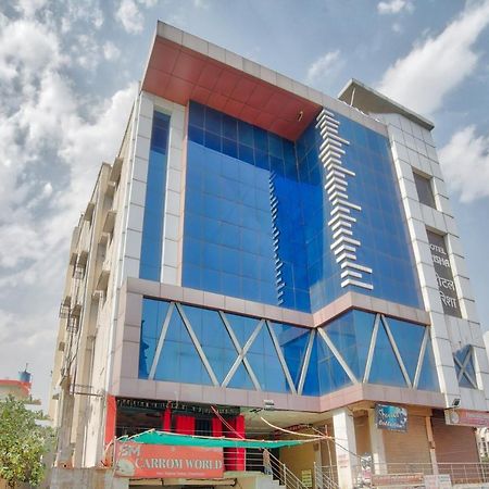 Oyo 35538丽莎酒店 Chandrapur 外观 照片
