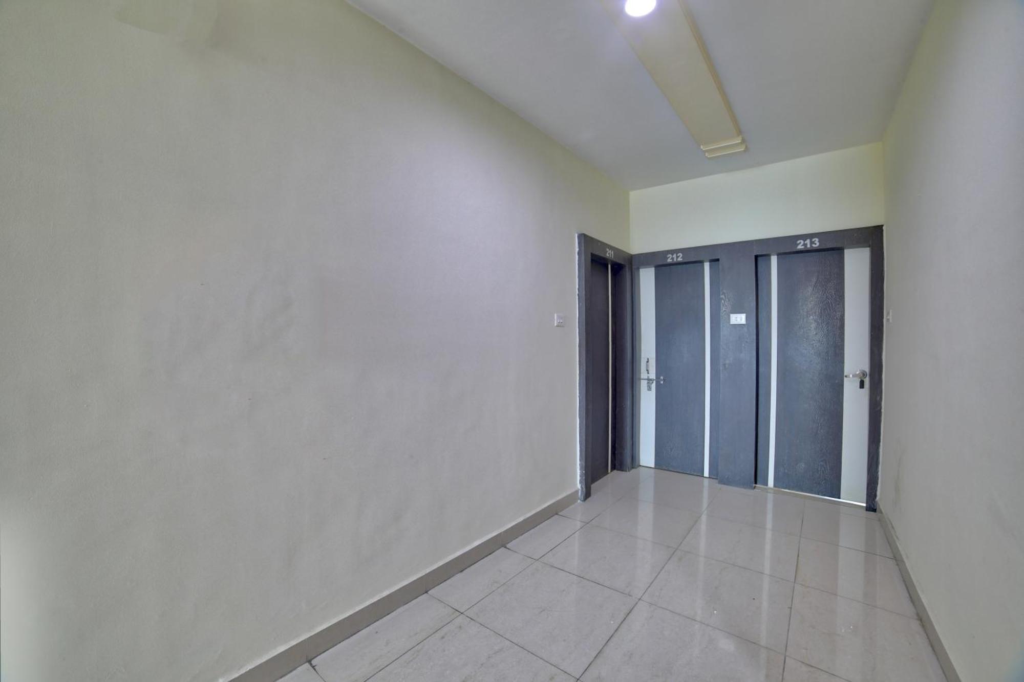 Oyo 35538丽莎酒店 Chandrapur 外观 照片
