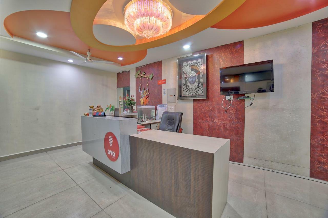 Oyo 35538丽莎酒店 Chandrapur 外观 照片