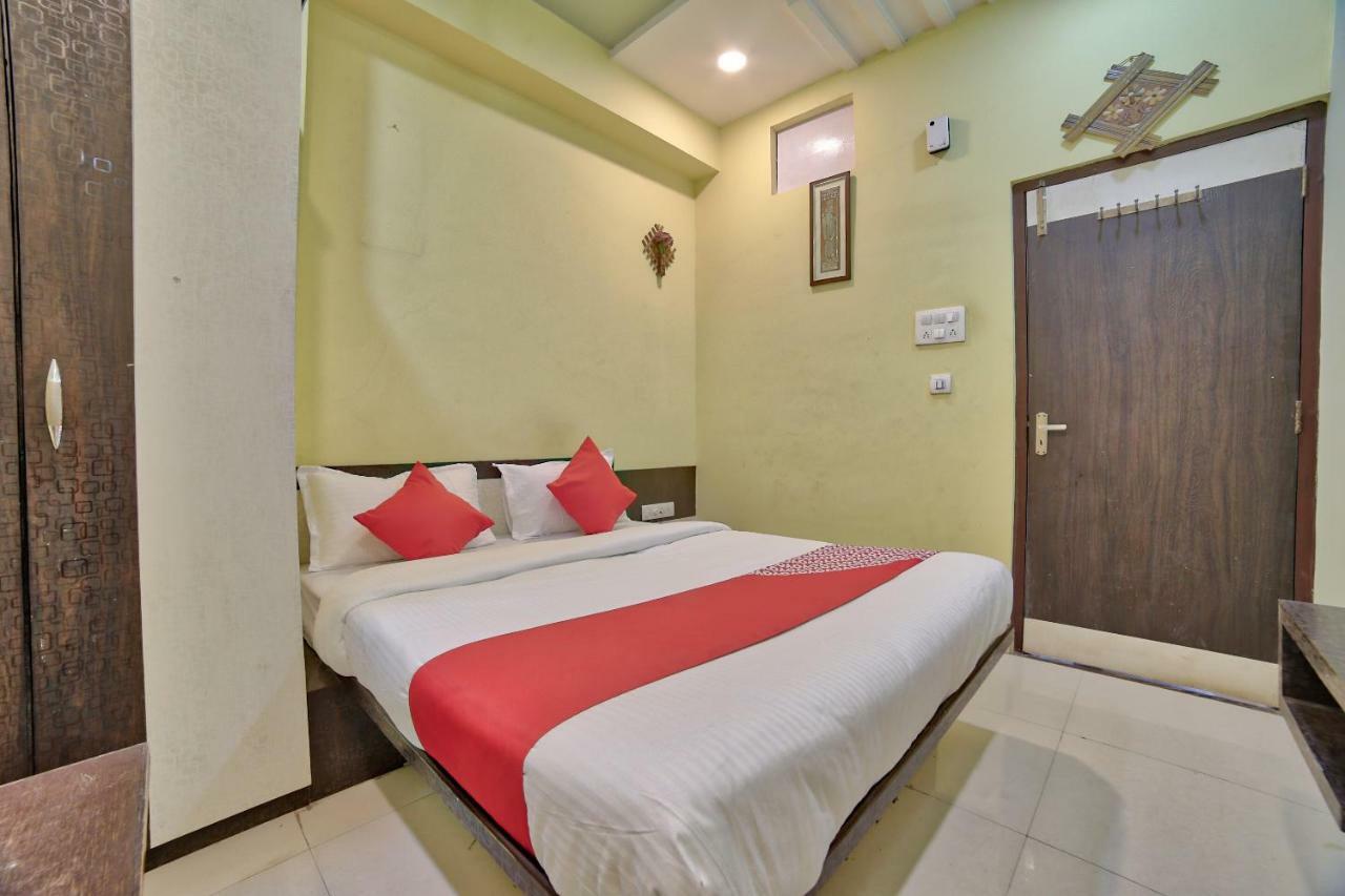 Oyo 35538丽莎酒店 Chandrapur 外观 照片