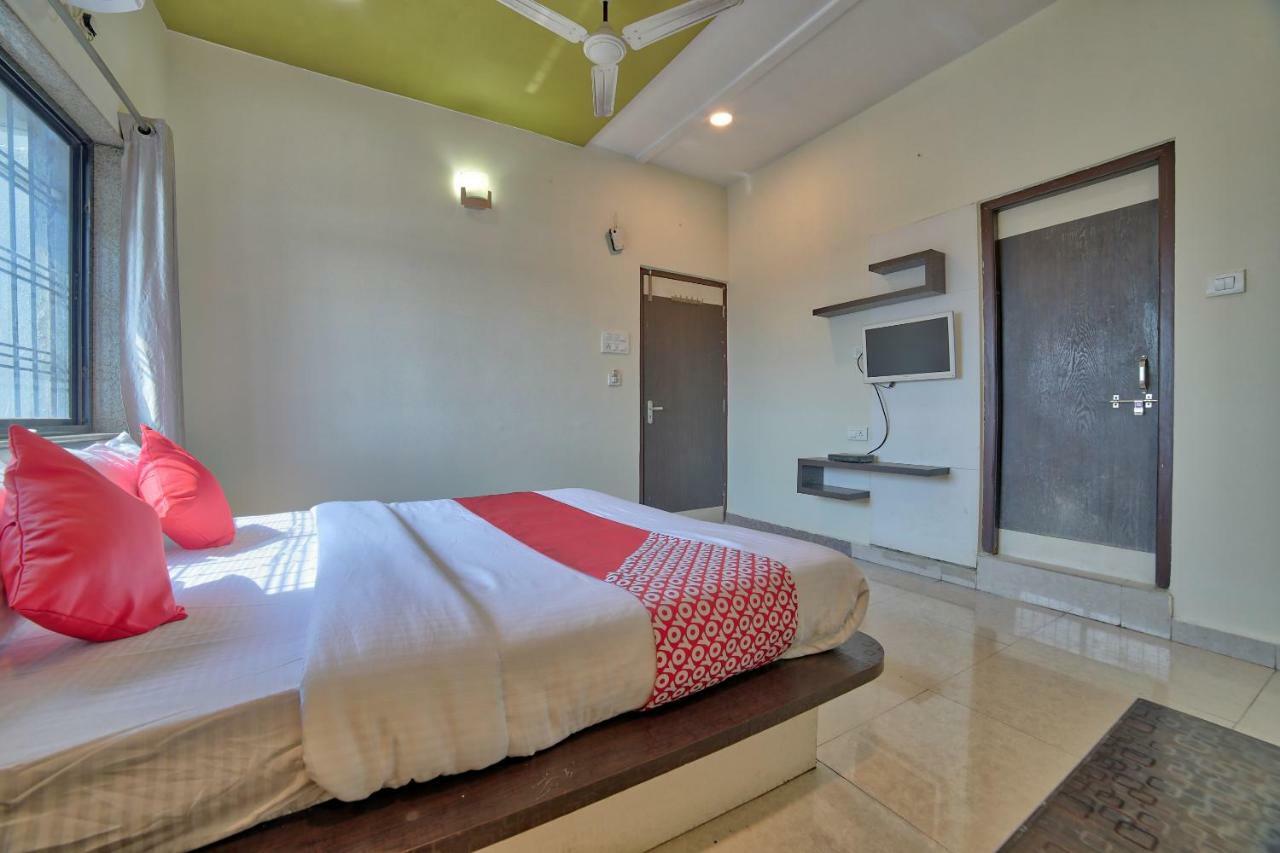 Oyo 35538丽莎酒店 Chandrapur 外观 照片